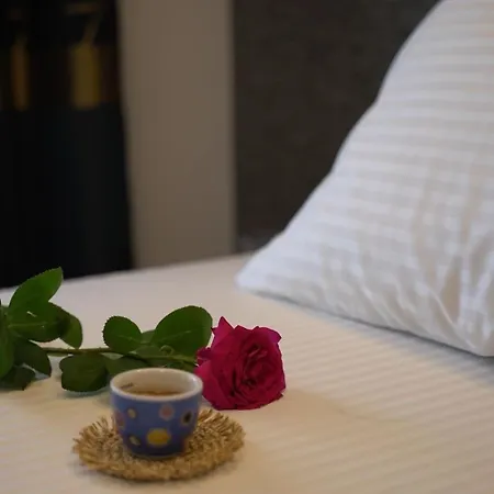 Santa Maria Luxury Suits Апарт-отель 4*