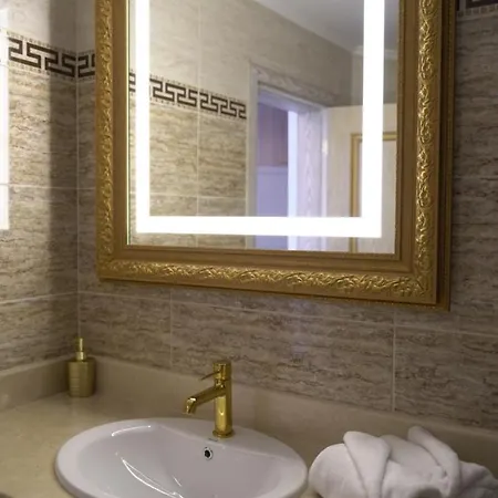 Апарт-отель Santa Maria Luxury Suits