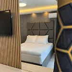 Santa Maria Luxury Suits