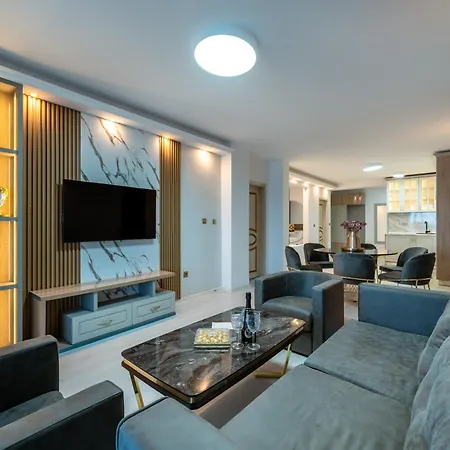 Apart-hotel Santa Maria Luxury Suits 4*