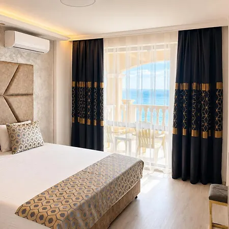 Appart hôtel Santa Maria Luxury Suits