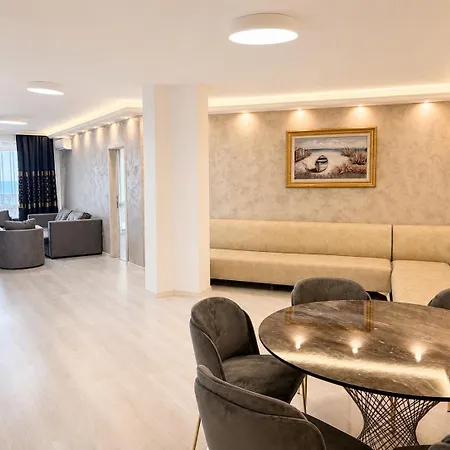 Santa Maria Luxury Suits 4* Равда
