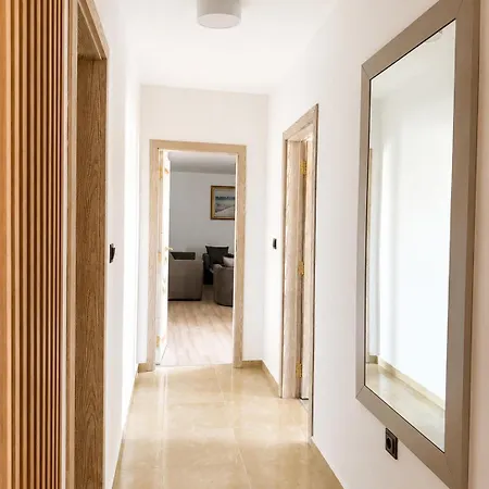 Santa Maria Luxury Suits Равда
