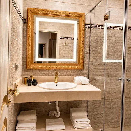 Santa Maria Luxury Suits 4* Равда