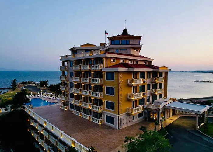 Santa Maria Luxury Suits Ravda