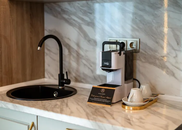 Santa Maria Luxury Suits Apart Otel 4*