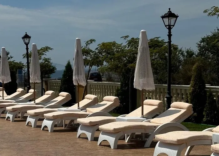 Santa Maria Luxury Suits Ravda