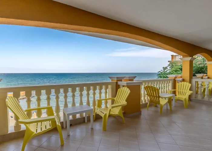 Santa Maria Luxury Suits Apart Otel