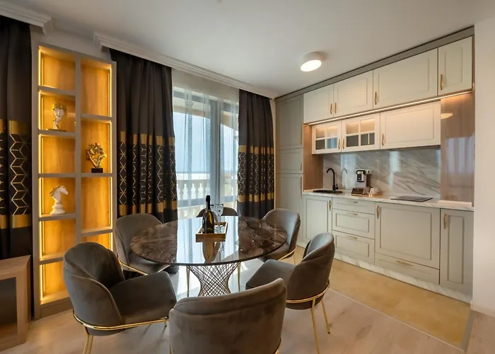 Santa Maria Luxury Suits Ravda